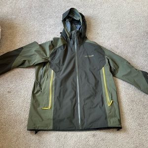 Arcteryx Gore-Tex jacket